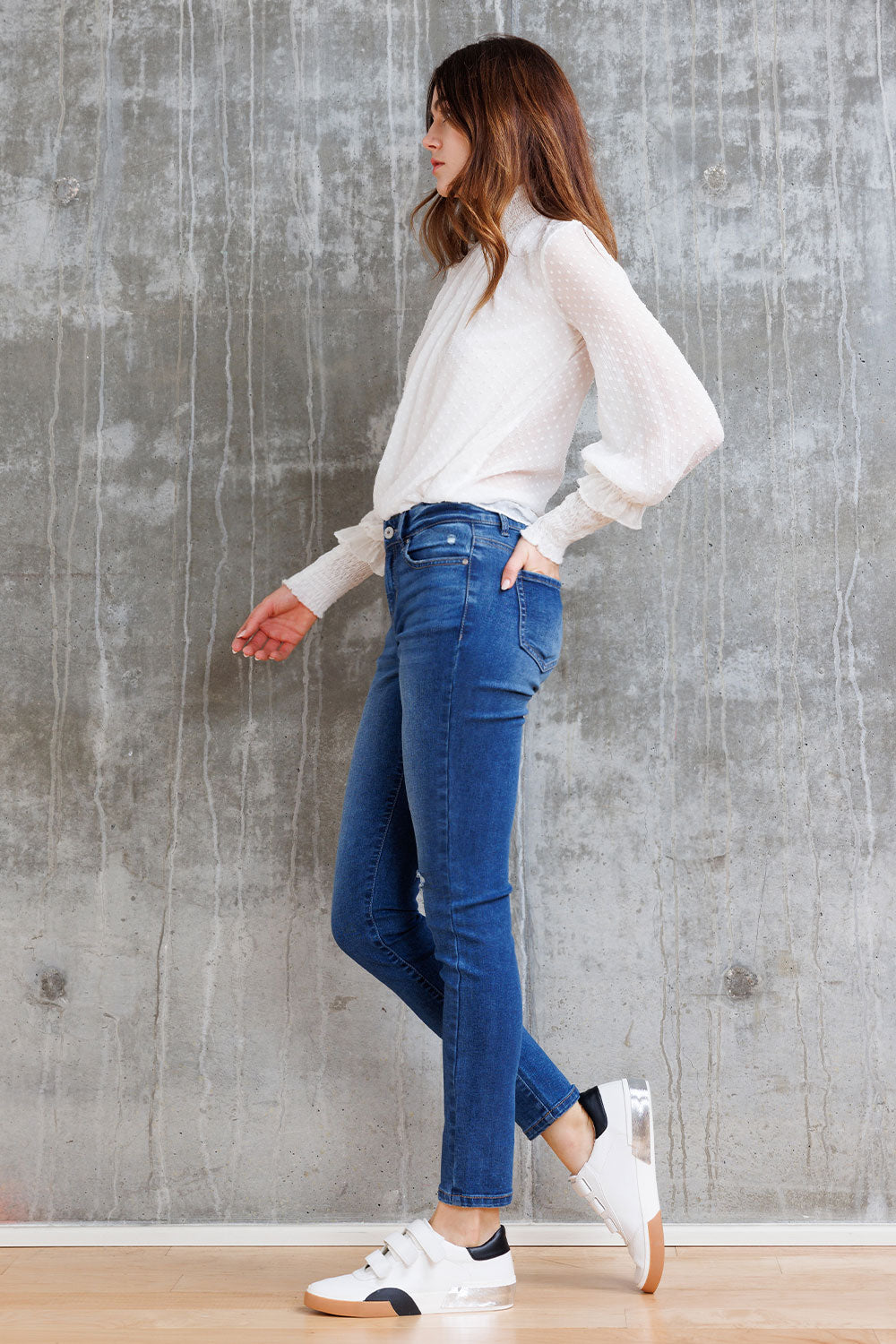 WEP3533 MID RISE JEANS IMAGE 4