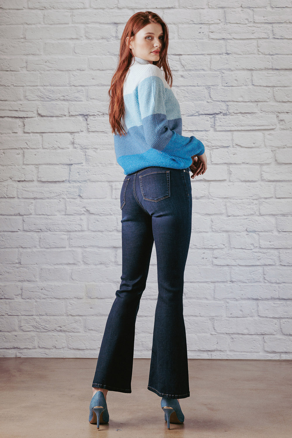 WEP3550 FLARE JEANS MAIN IMAGE 2