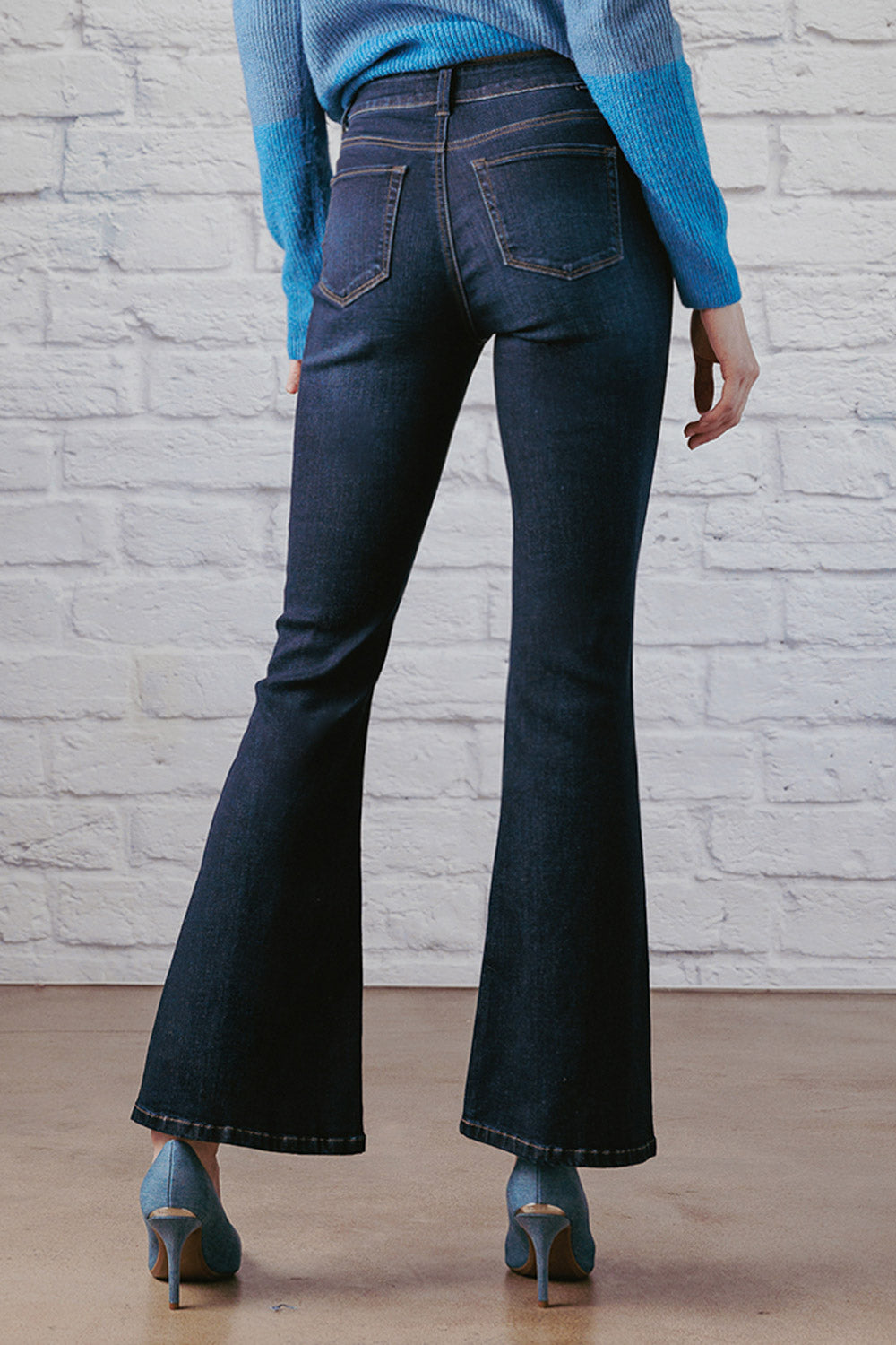 WEP3550 FLARE JEANS MAIN IMAGE 8