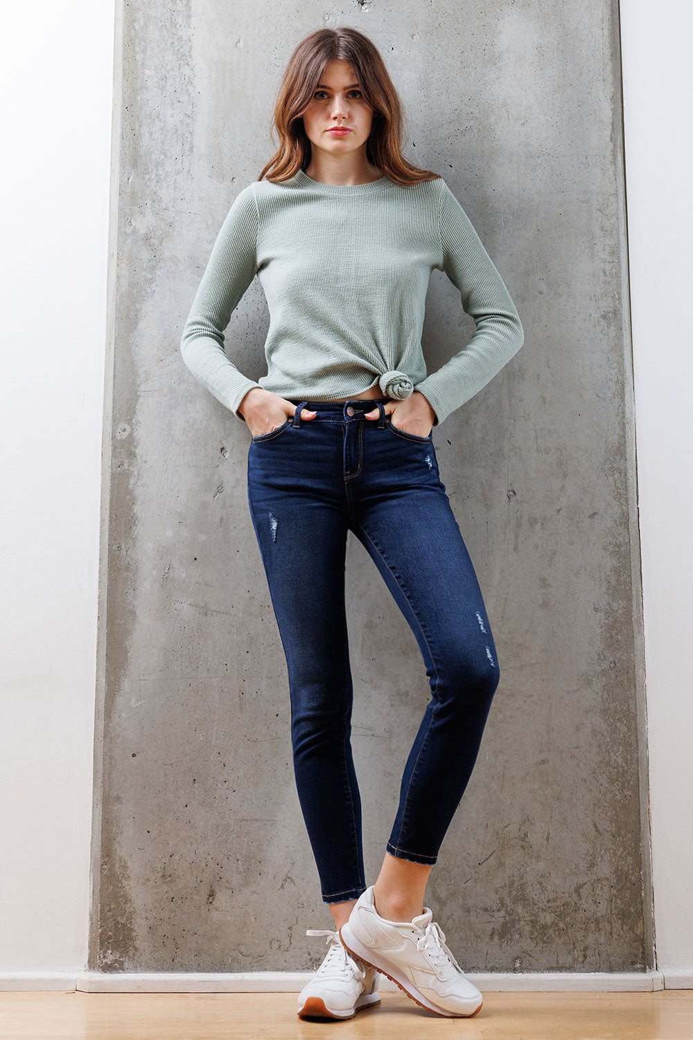 Mid Rise Destructed Ankle Skinny with Tacking Jeans