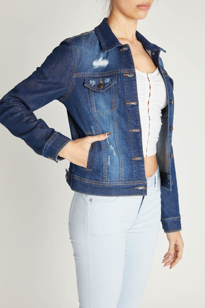 Chaqueta vaquera clásica desgastada