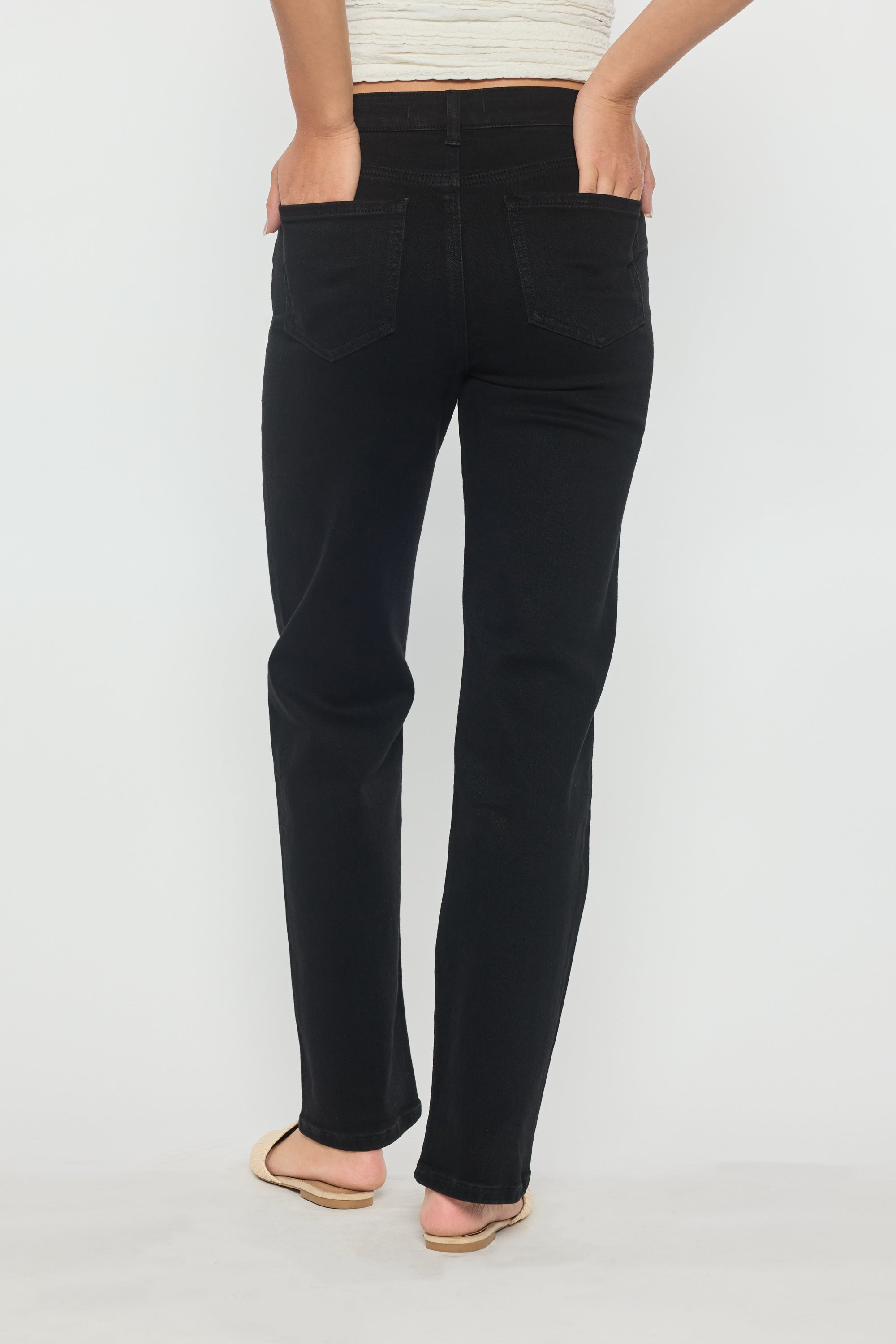 High Rise Classic Relaxed Straight