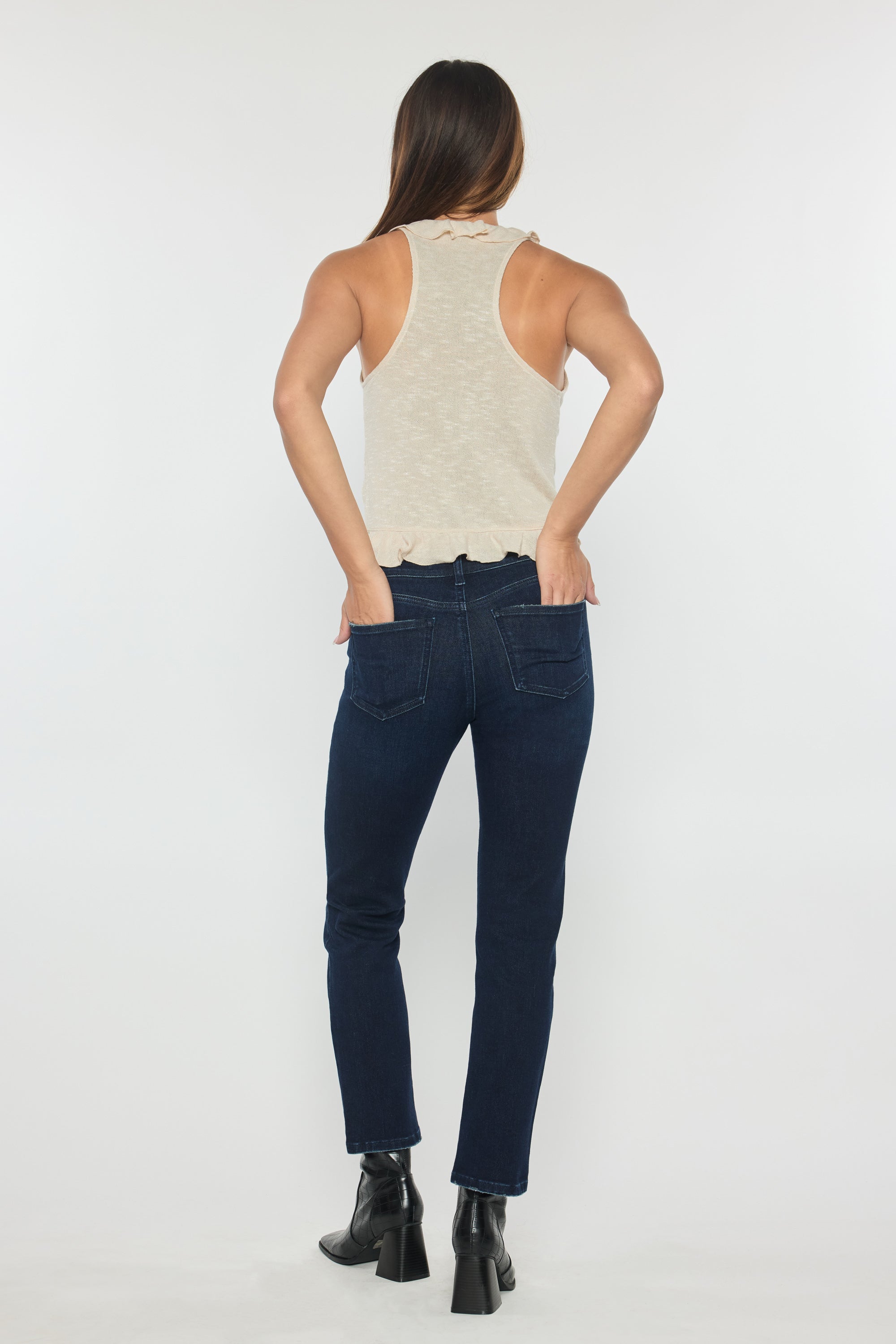 Mid Rise Slim Straight