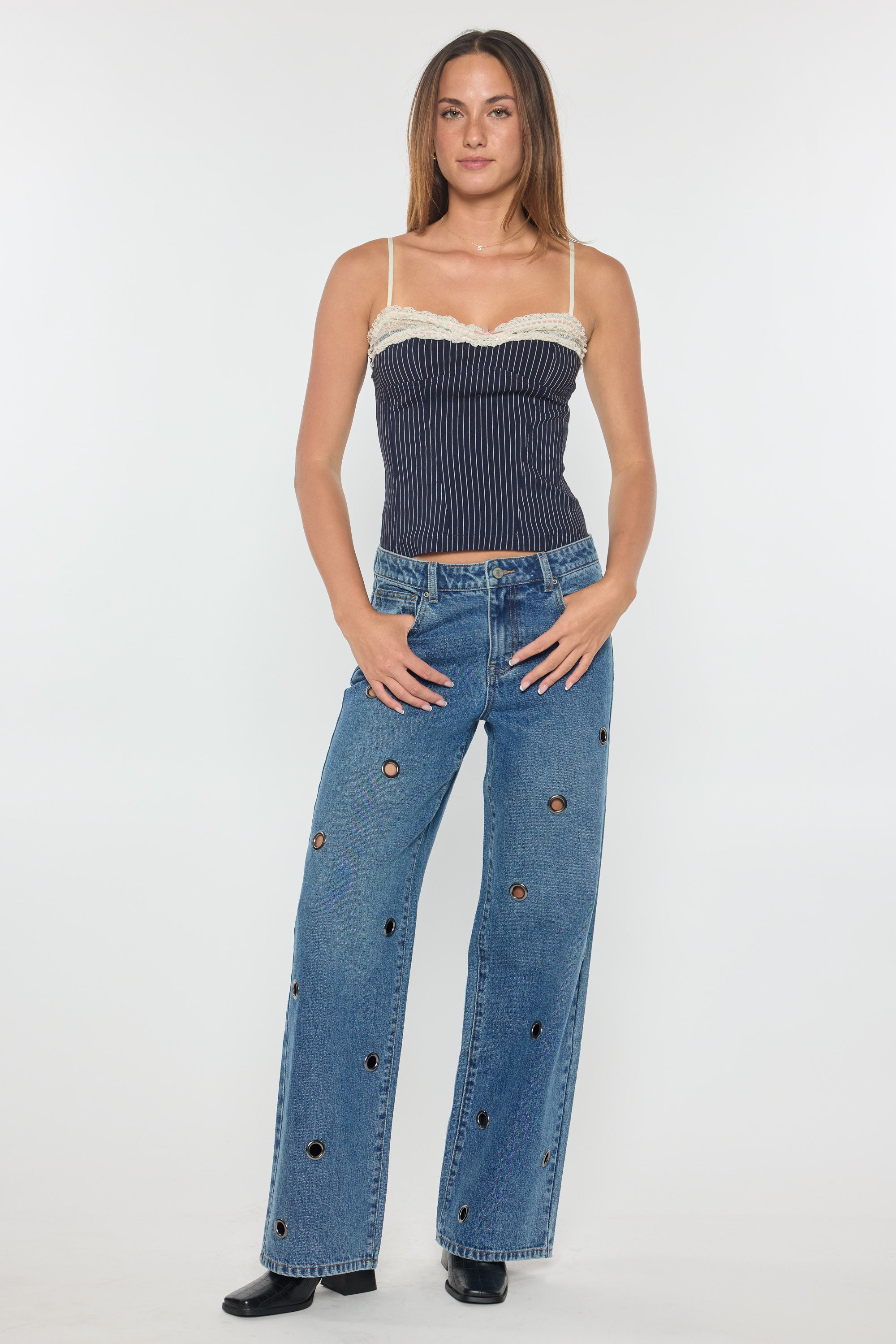 Low Waist Wide Leg with Big Eyelet Detail