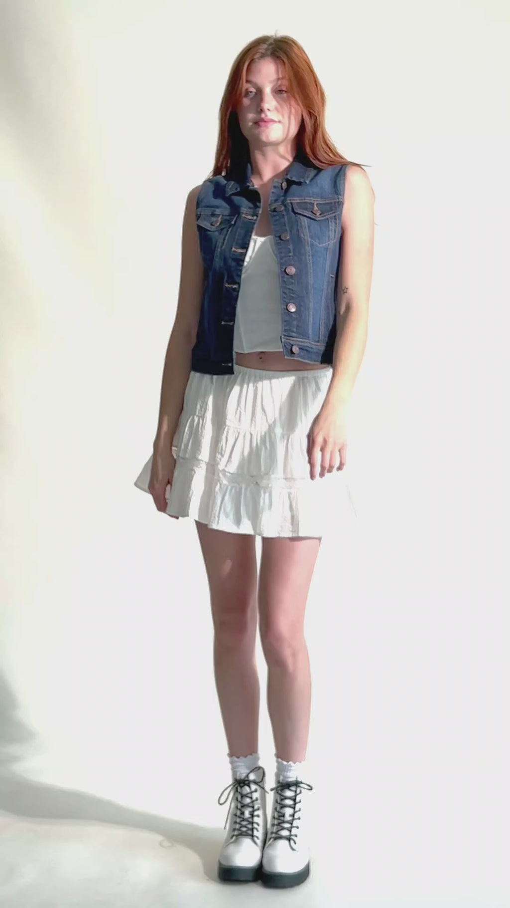 EV5009 DARK VEST VIDEO