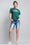 Shorts tipo bermudas desgastados de tiro medio