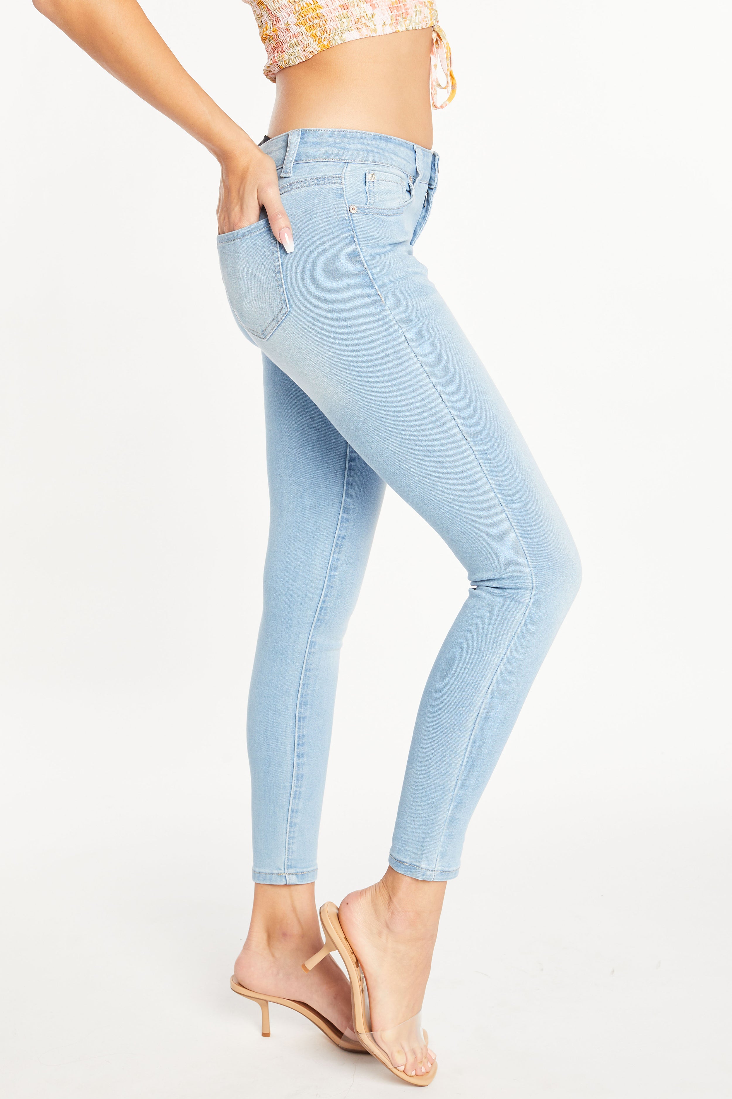 Mid-rise 5-pocket skinny jeans