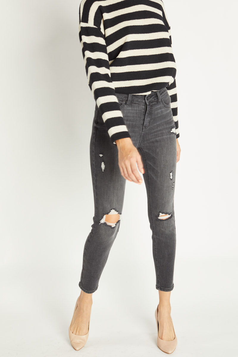 High Rise Ankle Skinny in Washed Black
