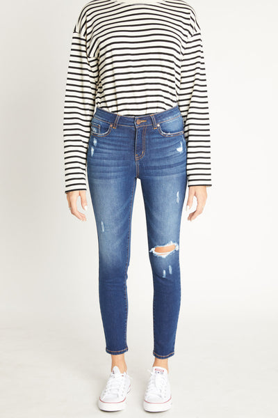 High Rise Destructed Ankle skinny